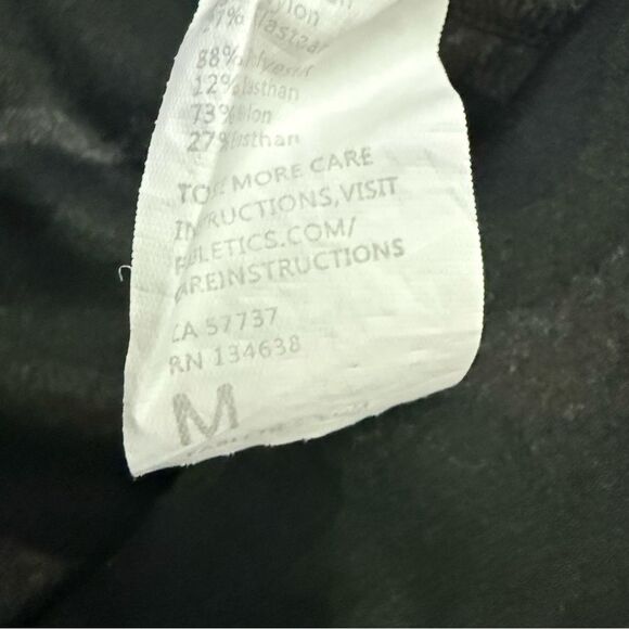 Fabletics Camouflage Leggings - Black Green and Gray Carbon Women’s Size Medium - Picture 6 of 7